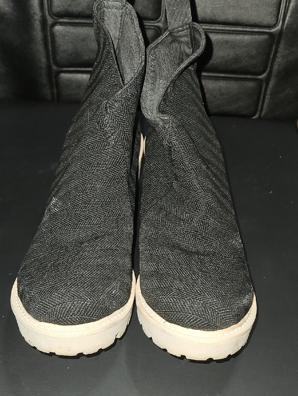 Women’s Black Chelsea-Style Slip-On Boots Size 10